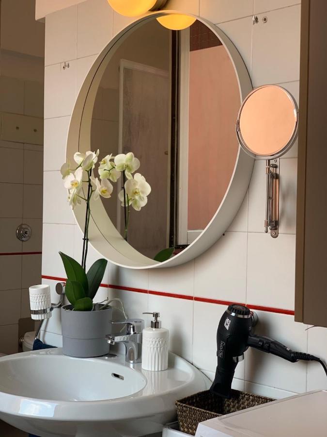 Camozzi Central Apartment Бергамо Екстериор снимка